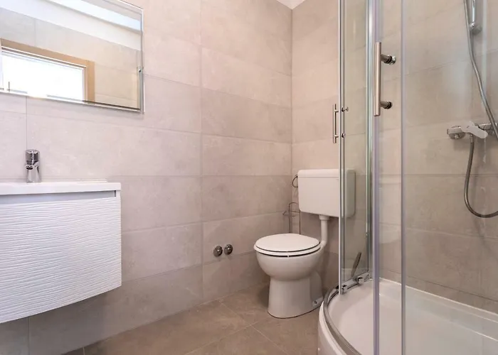 Apartament Mateo 2 *